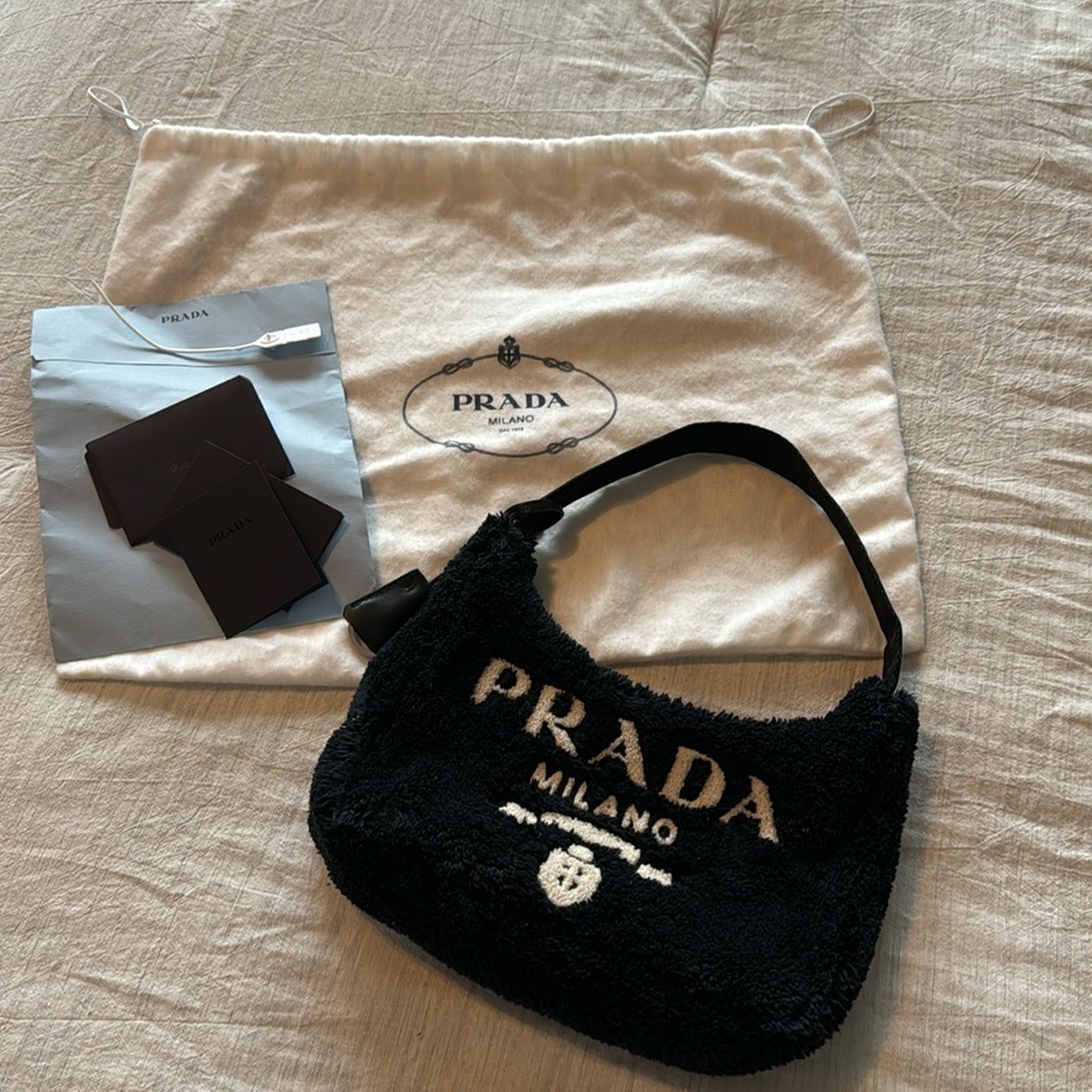 *SOLD* Authentic Shearling Mini Re-Edition 2000 Bag Nero + Blanco